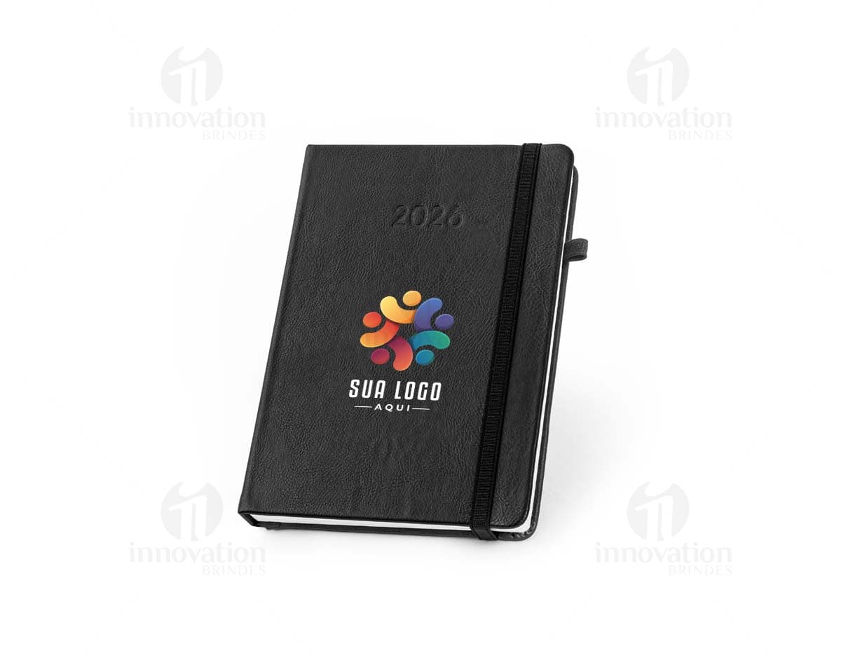 Kit com 6 porta copos em formato quadrado, feitos de material resistente e com estampas coloridas de frutas. Ideal para proteger a mesa de manchas e marcas de copos e canecas. Kit com 6 porta copos em formato quadrado, feitos de material resistente e com estampas coloridas de frutas. Ideal para proteger a mesa de manchas e marcas de copos e canecas.