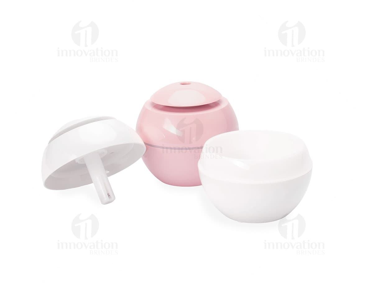 Produto: Kit com 6 porta copos em formato de círculo, produzidos em material resistente e durável. Eles possuem diferentes estampas coloridas, ideais para proteger móveis de possíveis manchas e arranhões. Perfeito para uso em casa, escritório ou como presente. Produto: Kit com 6 porta copos em formato de círculo, produzidos em material resistente e durável. Eles possuem diferentes estampas coloridas, ideais para proteger móveis de possíveis manchas e arranhões. Perfeito para uso em casa, escritório ou como presente.