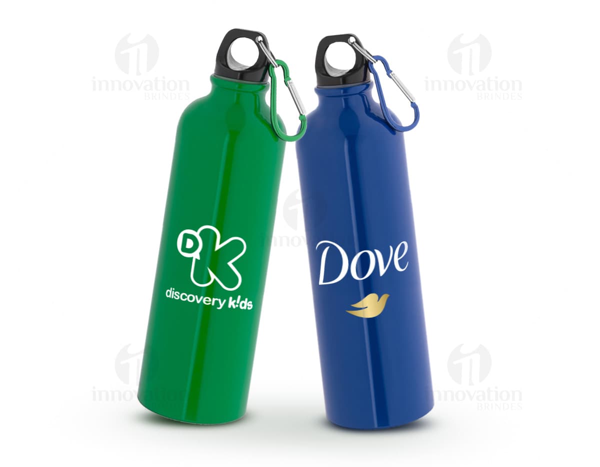 Kit com 6 porta copos em diferentes cores e estampas, em formato circular e feitos de material resistente. Kit com 6 porta copos em diferentes cores e estampas, em formato circular e feitos de material resistente.