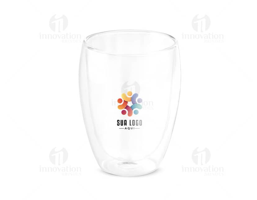 Kit com 6 porta copos em diferentes cores e estampas, feitos de material resistente e antiderrapante.