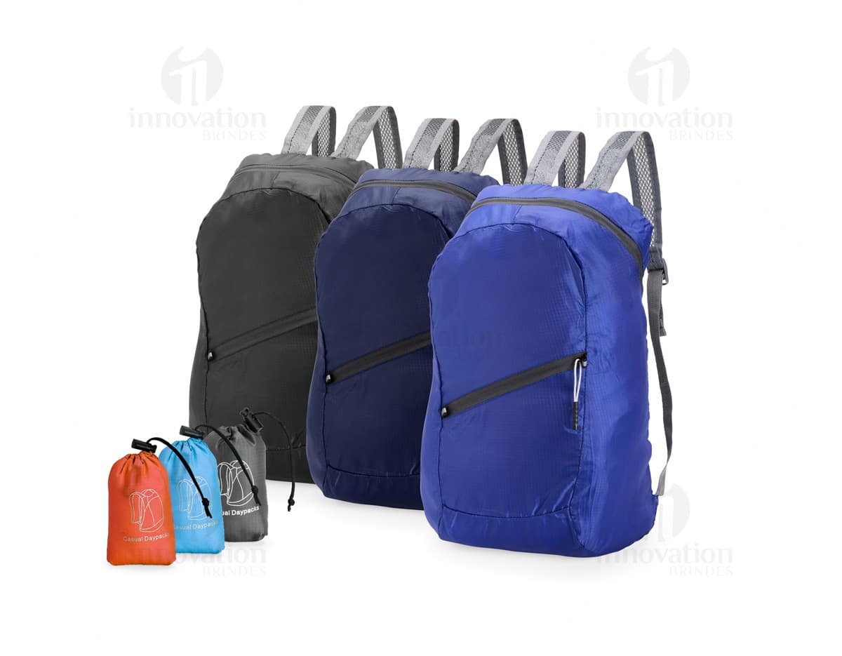 Um conjunto de seis porta copos, sendo cada um de uma cor diferente: azul, vermelho, verde, amarelo, rosa e roxo. Cada porta copo tem um design circular e possui uma borda para evitar que os líquidos escorram. Um conjunto de seis porta copos, sendo cada um de uma cor diferente: azul, vermelho, verde, amarelo, rosa e roxo. Cada porta copo tem um design circular e possui uma borda para evitar que os líquidos escorram.