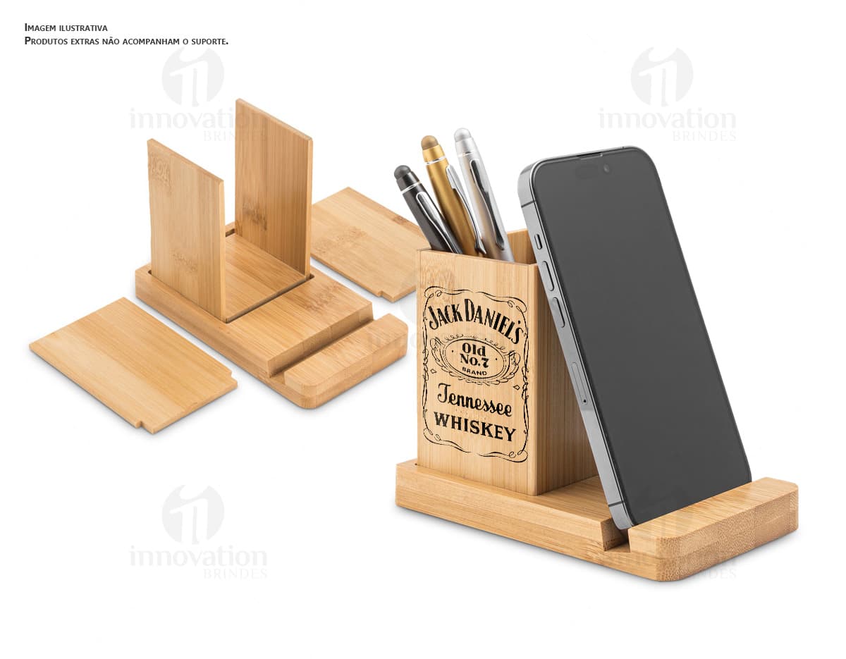 Kit com 6 porta copos em cores diferentes, feitos de silicone antiderrapante e design moderno. Kit com 6 porta copos em cores diferentes, feitos de silicone antiderrapante e design moderno.