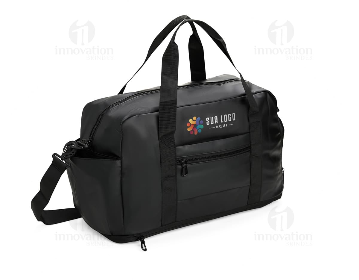 Kit com 6 porta copos, sendo 2 de madeira, 2 de cerâmica e 2 de cortiça, em formato redondo e quadrado, com desenhos coloridos de animais selvagens. Kit com 6 porta copos, sendo 2 de madeira, 2 de cerâmica e 2 de cortiça, em formato redondo e quadrado, com desenhos coloridos de animais selvagens.