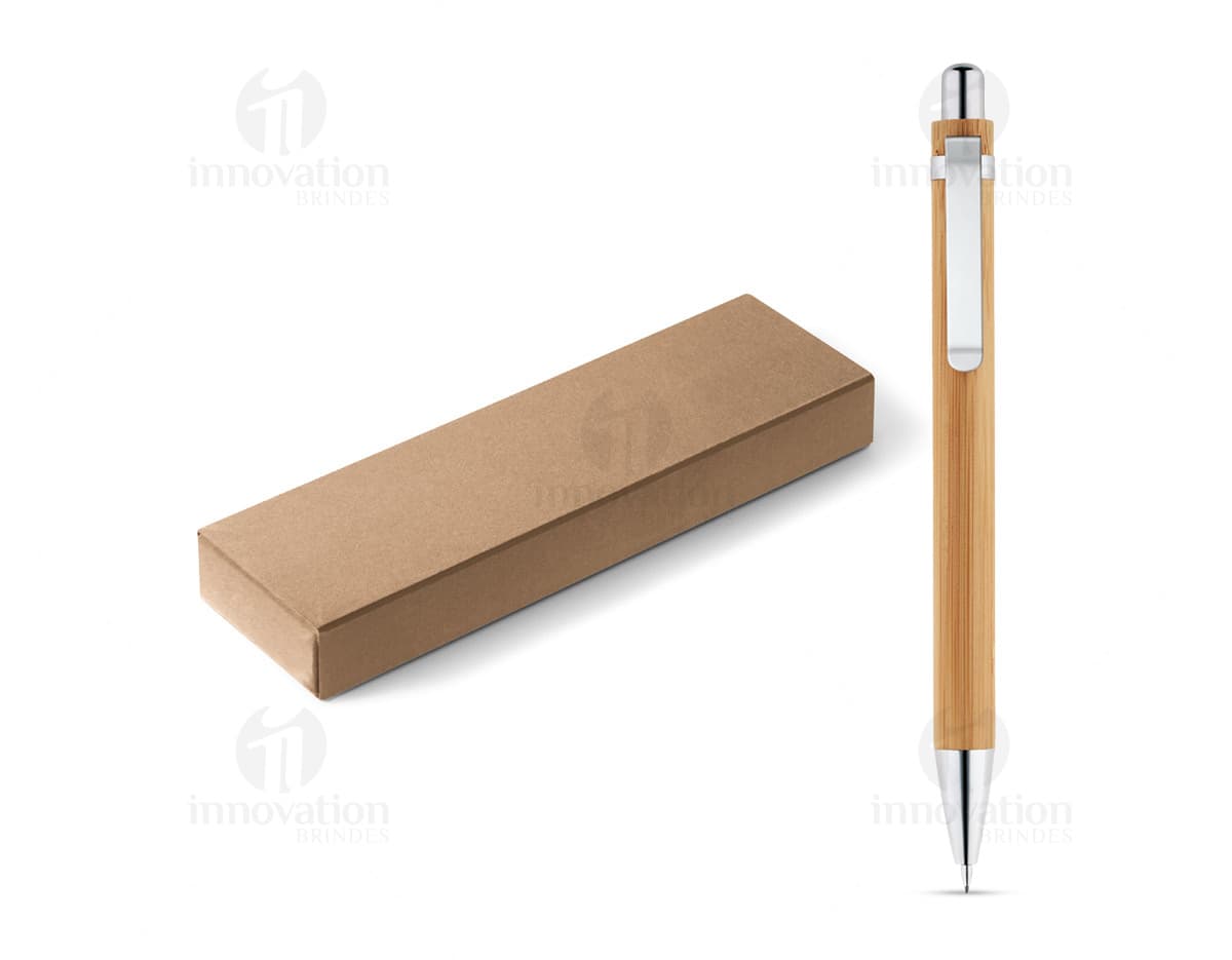 Kit com 6 porta copos em diferentes cores e estilos. Kit com 6 porta copos em diferentes cores e estilos.